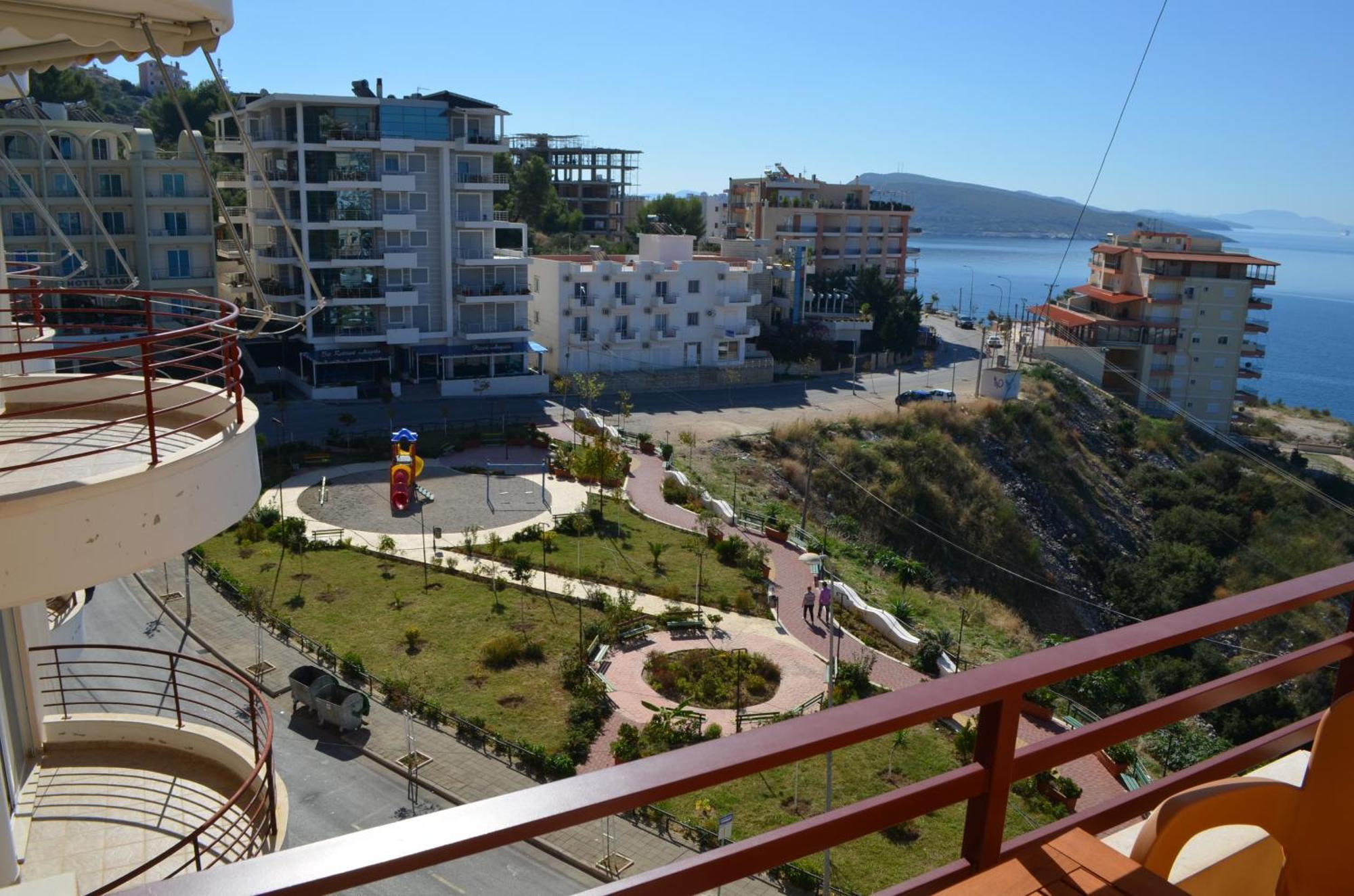 Sunset Penthouse Apartment Саранде Екстериор снимка